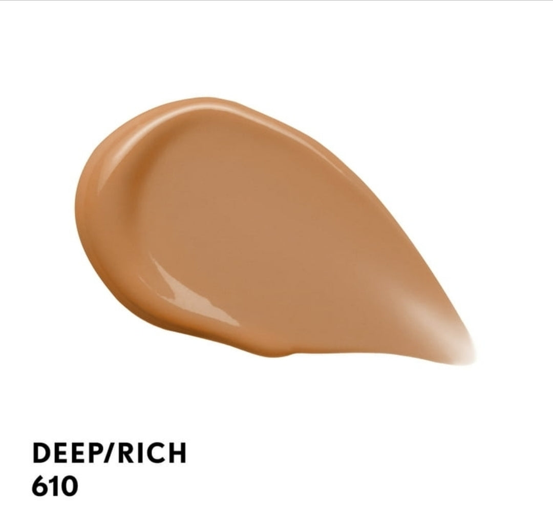 COVERGIRL Clean Fresh Base líquida SkinMilk
